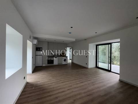 Empreendimento Turístico Único em Rio Caldo - Gerês – Investimento de Alta Rentabilidade!