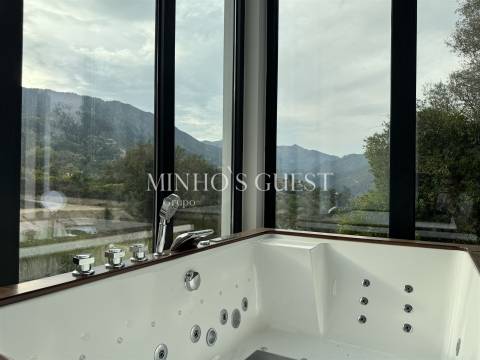 Empreendimento Turístico Único em Rio Caldo - Gerês – Investimento de Alta Rentabilidade!