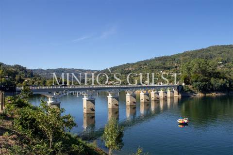 Empreendimento Turístico Único em Rio Caldo - Gerês – Investimento de Alta Rentabilidade!