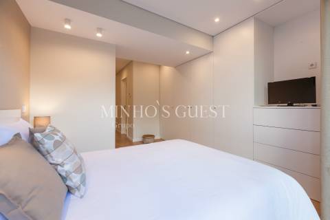 Apartamento T2 Duplex c/ Garagem e Jardim - Centro Histórico Braga