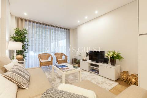 Apartamento T2 Duplex c/ Garagem e Jardim - Centro Histórico Braga