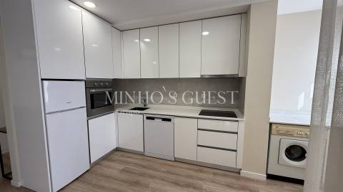 Apartamento T2 (pronto habitar) c/ ar-condicionado e garagem - Maximinos, Braga