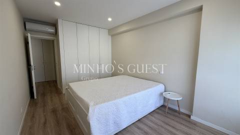 Apartamento T2 (pronto habitar) c/ ar-condicionado e garagem - Maximinos, Braga