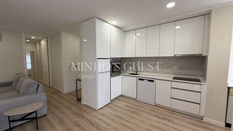 Apartamento T2 (pronto habitar) c/ ar-condicionado e garagem - Maximinos, Braga