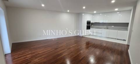 Apartamento T2 Totalmente Remodelado - Centro Histórico de Braga