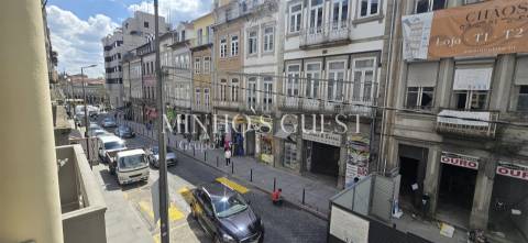 Apartamento T2 Totalmente Remodelado - Centro Histórico de Braga