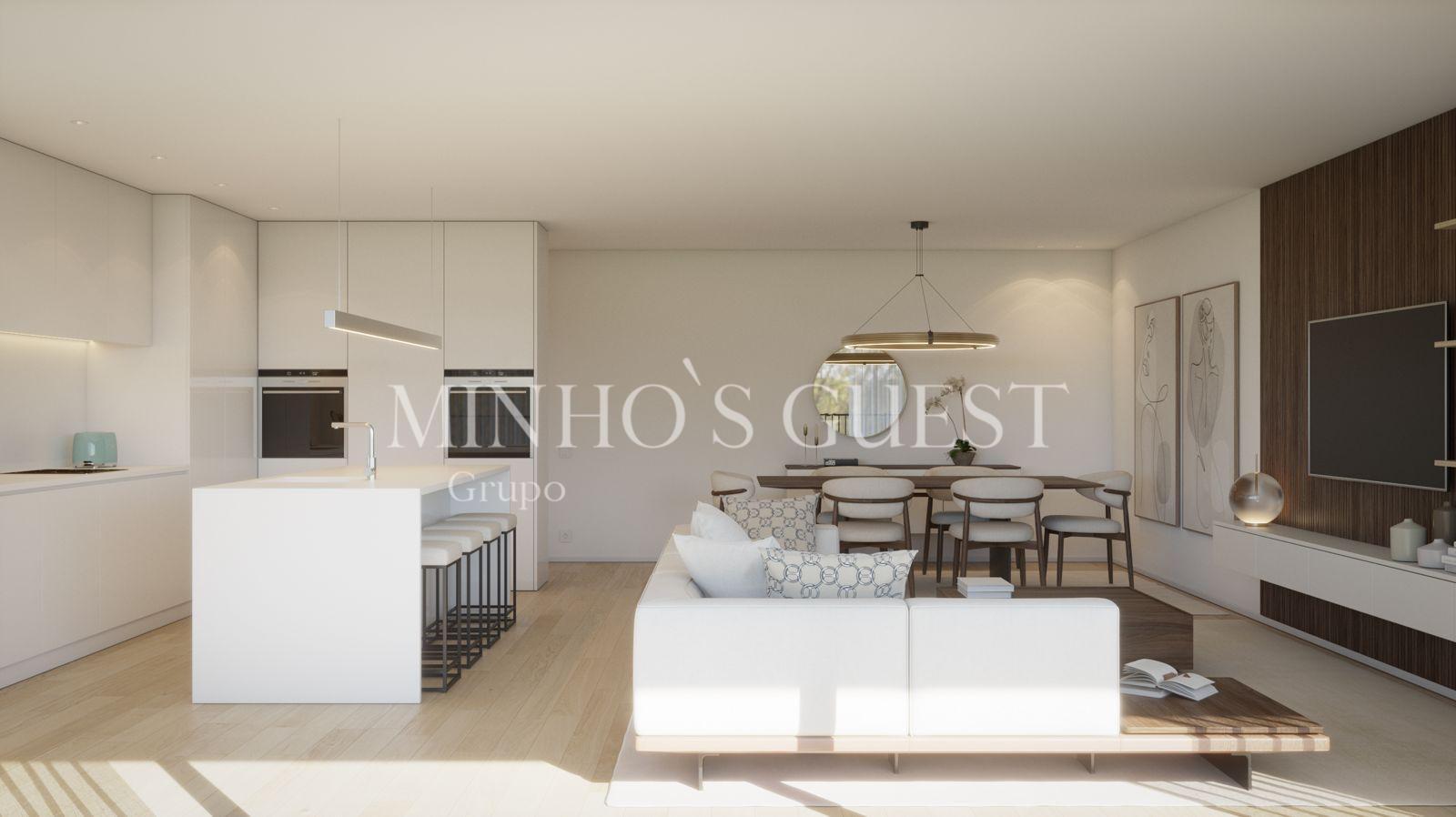 Apartamento T3 c/ AC, Lugar de Garagem e Elevador - Hospital Privado Braga