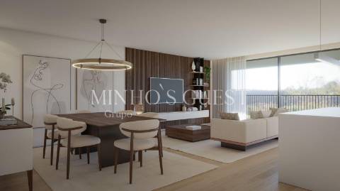 Apartamento T2 c/ AC, Lugar de Garagem e Elevador - Hospital Privado Braga