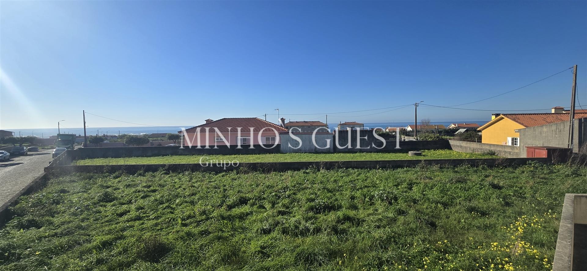 Lote de Terreno (557m2) p/ Construção c/ vista Mar - Vila Chã, Vila do Conde