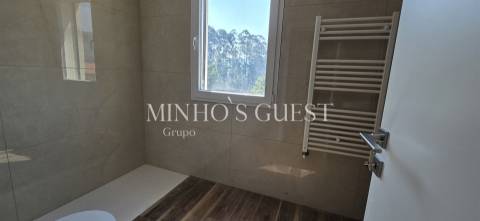 Moradia Individual V3 Nova c/ Piscina, Churrasqueira e Jardim em Espinho - Braga