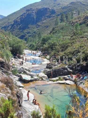 Apartamento T2 com Varanda – Pronto a Habitar no Coração da Vila do Gerês