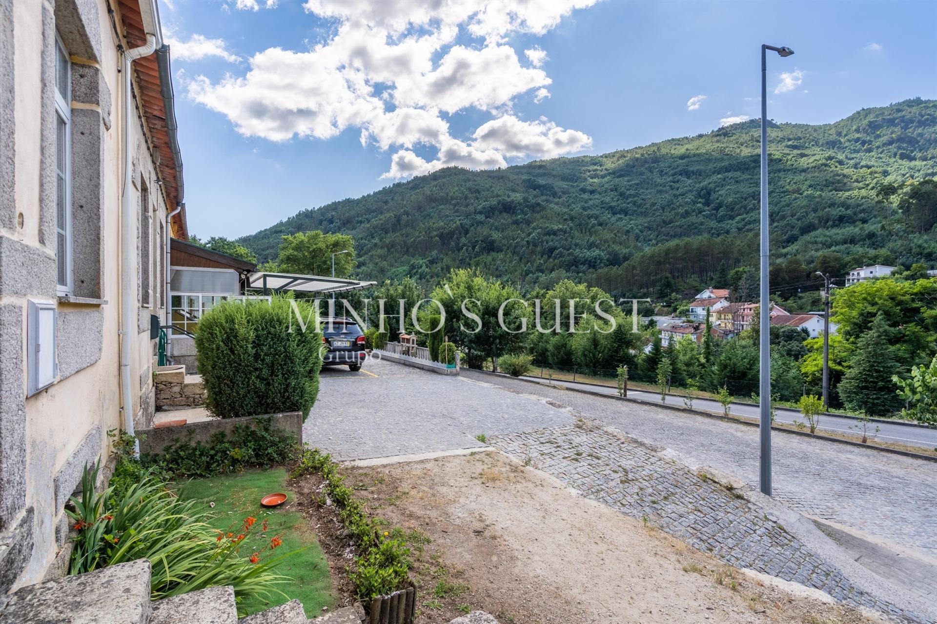 Moradia V2 no Gerês a 5min. de Rio Caldo