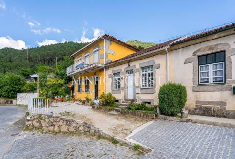Moradia V2 no Gerês a 5min. de Rio Caldo