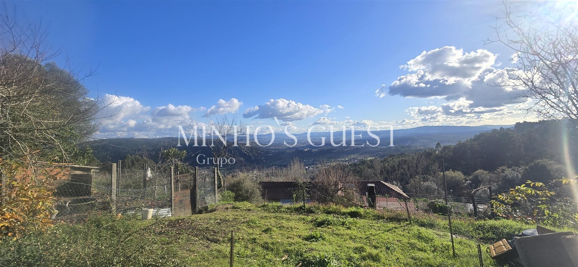 Moradia V4 c/ Vista Montanha a 10 min do centro de Vila Verde – Ribeira do Neiva, Vila Verde