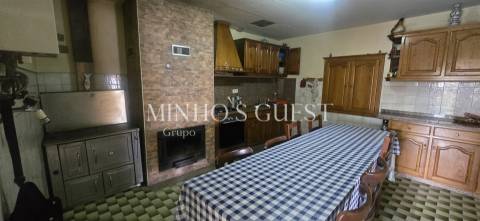 Moradia V4 c/ Vista Montanha a 10 min do centro de Vila Verde – Ribeira do Neiva, Vila Verde