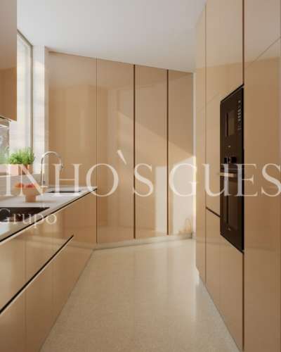 Apartamento T4 Exclusivo com Jardins Privativos | Foz do Porto