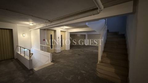 Apartamento T3 (7º andar) c/ 2 elevadores e garagem fechada - Rodovia, Braga