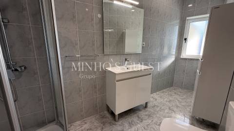 Moradia T3 c/ Garagem, AC e Logradouro pronta a habitar - São Vicente, Braga