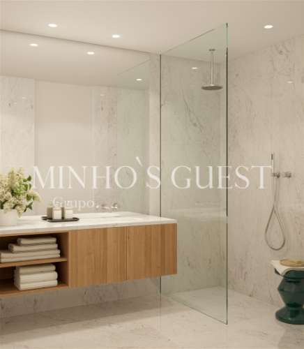 Apartamento T3 de Luxo com Varanda | Av. da Boavista - Porto