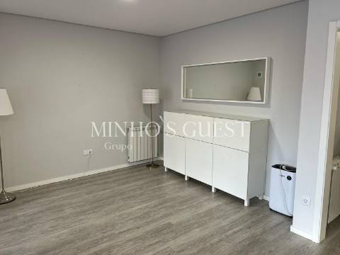 Apartamento T2 pronto a habitar em Condomínio Fechado c/piscina - Apúlia, Esposende