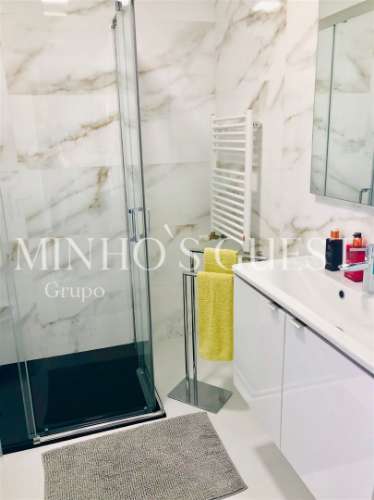 Apartamento T2 pronto a habitar em Condomínio Fechado c/piscina - Apúlia, Esposende