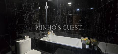 Moradia V3 c/ 1 Suite Closet, Mobilada e Equipada pronta a Habitar c/ Jardim - Amares (Bico), Braga