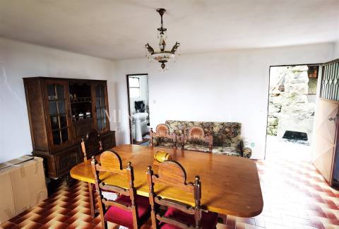 Moradia V4 Rústica com vistas para a Montanha - Ponte da Barca, Viana do Castelo