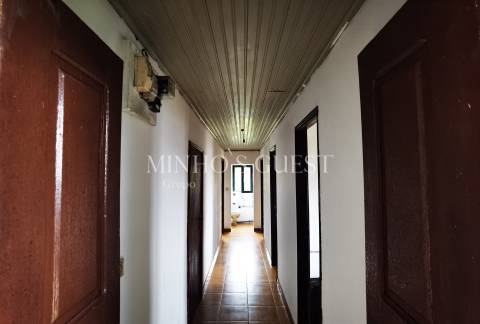 Moradia V4 Rústica com vistas para a Montanha - Ponte da Barca, Viana do Castelo