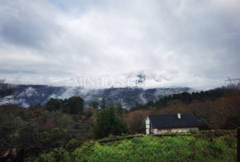 Moradia V4 Rústica com vistas para a Montanha - Ponte da Barca, Viana do Castelo