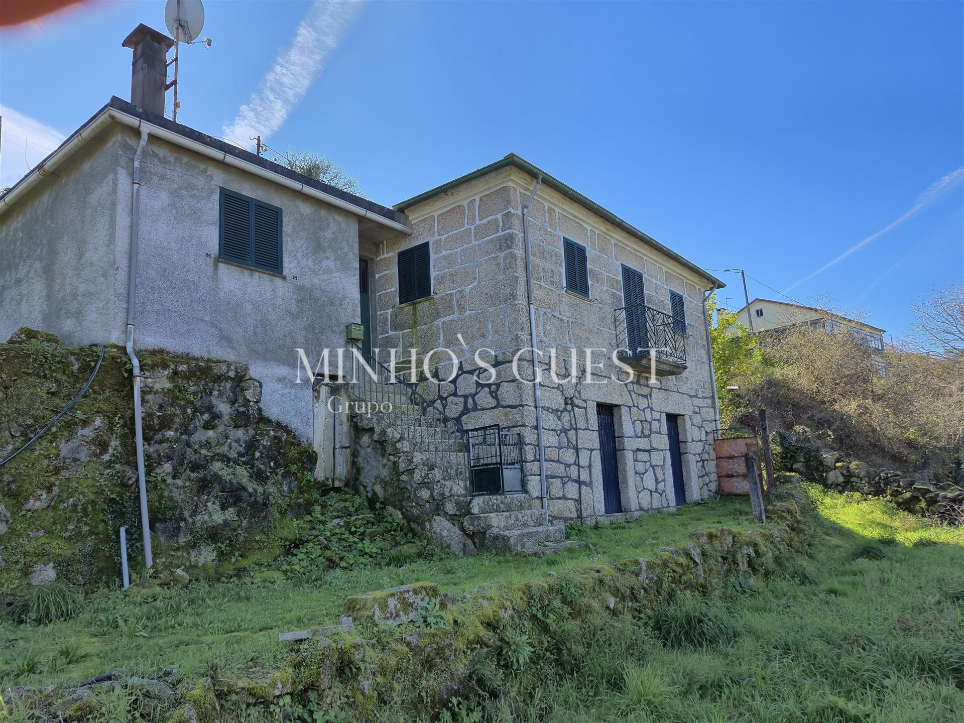 Moradia V4 Rústica com vistas para a Montanha - Ponte da Barca, Viana do Castelo