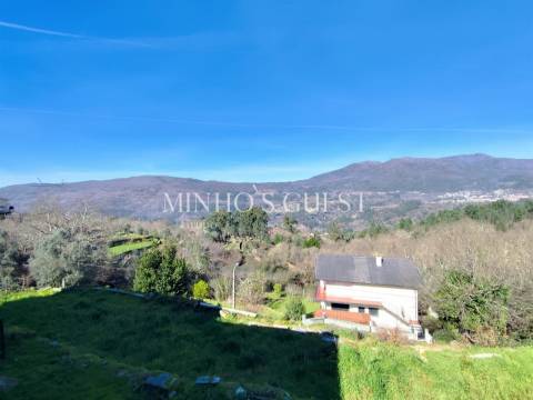 Moradia V4 Rústica com vistas para a Montanha - Ponte da Barca, Viana do Castelo