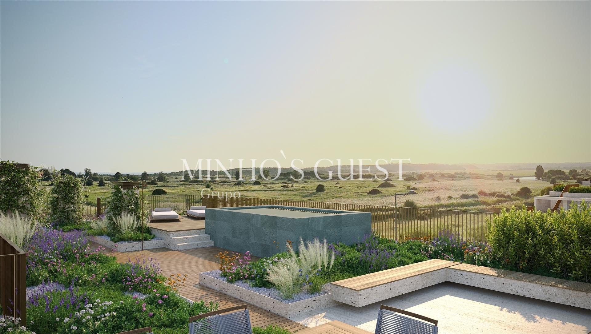 Penthouse T3 em Vilamoura | Rooftop e Piscina Privativa