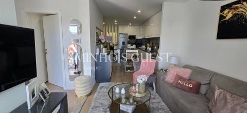 Apartamento T0+2 NOVO junto á Escola EB 2,3 de Pevidém - Guimarães