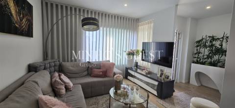 Apartamento T0+2 NOVO junto á Escola EB 2,3 de Pevidém - Guimarães