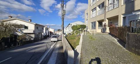 Apartamento T0+2 NOVO junto á Escola EB 2,3 de Pevidém - Guimarães