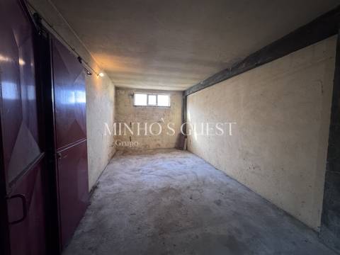 Excelente T3 para Remodelação - São Vicente, Centro de Braga