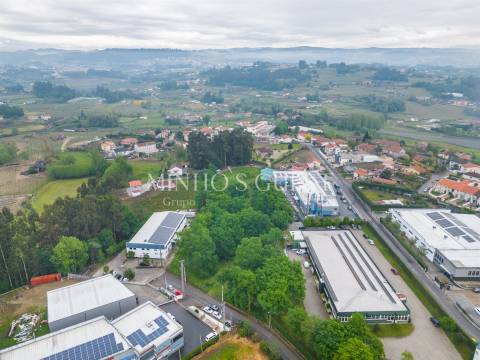 Lote Industrial c/ PIP para construção de até 4 Pavilhões - Felgueiras