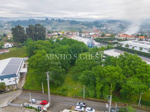 Lote Industrial c/ PIP para construção de até 4 Pavilhões - Felgueiras