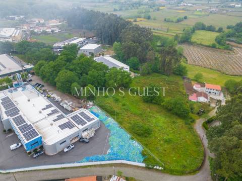 Lote Industrial c/ PIP para construção de até 4 Pavilhões - Felgueiras