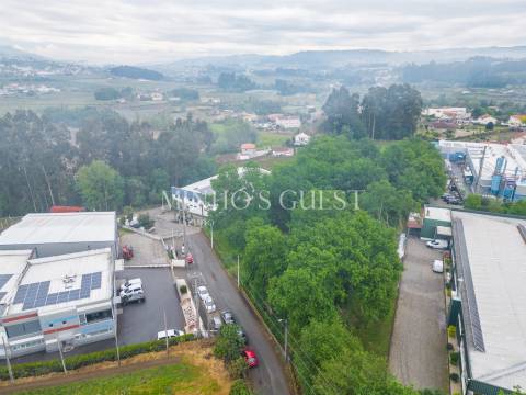 Lote Industrial c/ PIP para construção de até 4 Pavilhões - Felgueiras