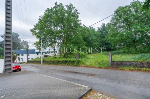 Lote Industrial c/ PIP para construção de até 4 Pavilhões - Felgueiras