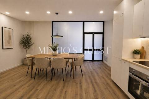Apartamento T1+1 no Centro de Braga, S.Vicente - Braga