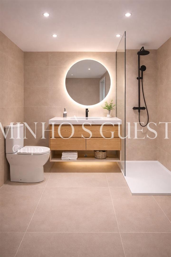 Apartamento T3 Totalmente Remodelado c/ varanda - Maximinos, Braga