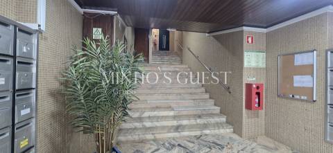 Apartamento T3 Totalmente Remodelado c/ varanda - Maximinos, Braga