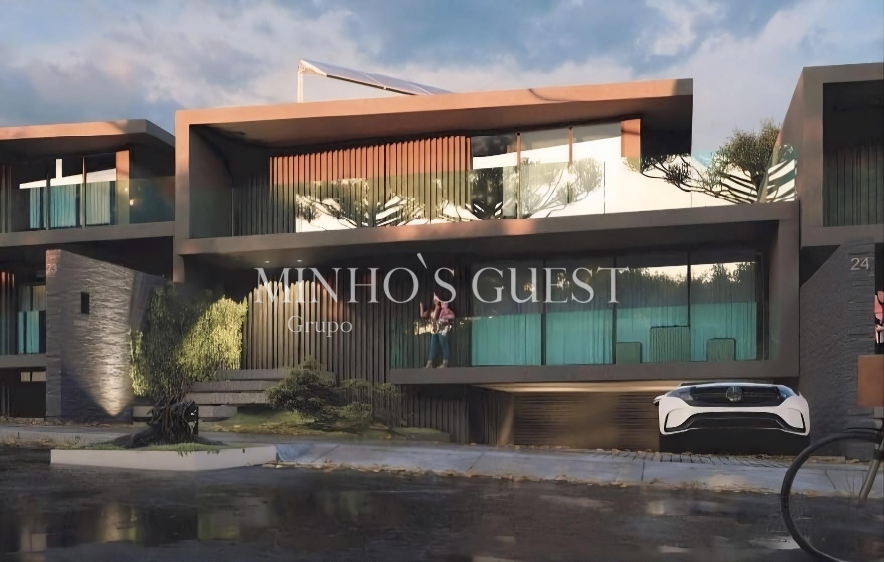 Moradia V4+1 de Luxo c/Piscina e Ginásio c/vistas sobre a cidade - Nogueiró, Braga.