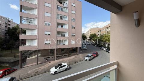Apartamento T3 c/ vista para Bom Jesus - Gualtar, Braga