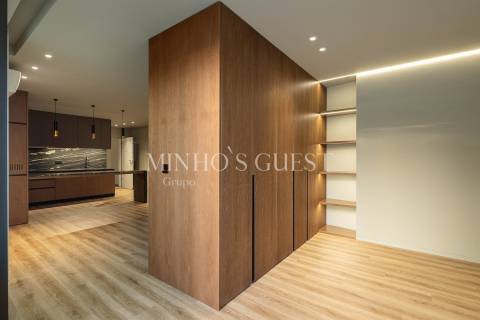 Apartamento T1 c/ terraço - Centro Histórico Braga