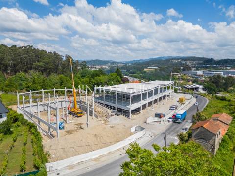 Pavilhão Novo para Venda c/ 954m2 - Ronfe, Guimarães