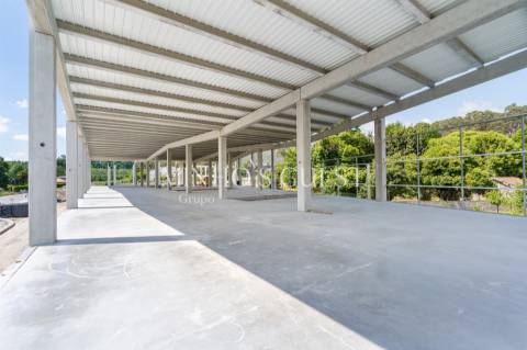 Pavilhão Novo para Venda c/ 954m2 - Ronfe, Guimarães