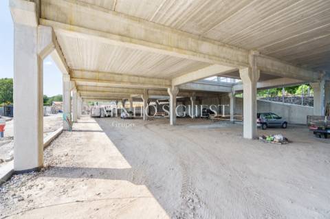 Pavilhão Novo para Venda c/ 954m2 - Ronfe, Guimarães